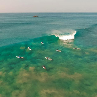 スリランカ・ヒッカドゥワの波